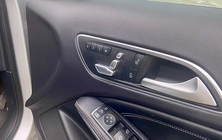 Mercedes-Benz GLA, 2017 год, 1 950 000 рублей, 28 фотография