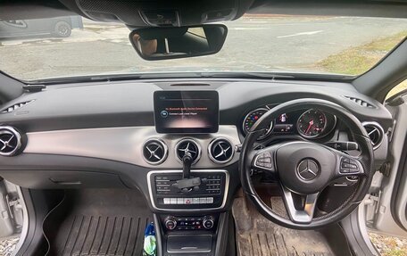 Mercedes-Benz GLA, 2017 год, 1 950 000 рублей, 27 фотография