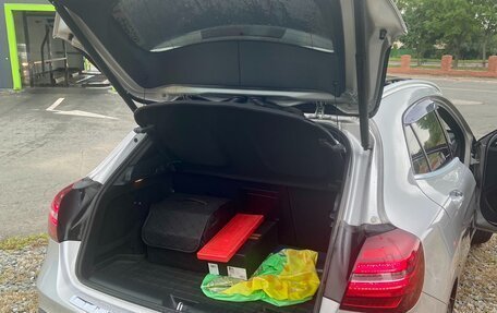 Mercedes-Benz GLA, 2017 год, 1 950 000 рублей, 23 фотография