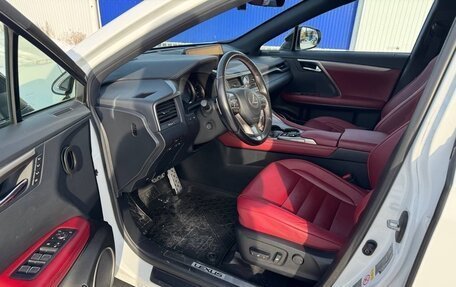 Lexus RX IV рестайлинг, 2017 год, 4 600 000 рублей, 12 фотография