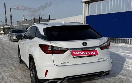 Lexus RX IV рестайлинг, 2017 год, 4 600 000 рублей, 9 фотография