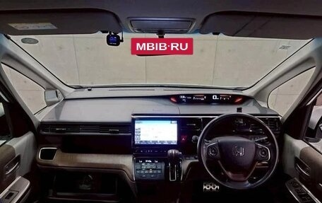 Honda Stepwgn IV, 2015 год, 1 189 000 рублей, 11 фотография