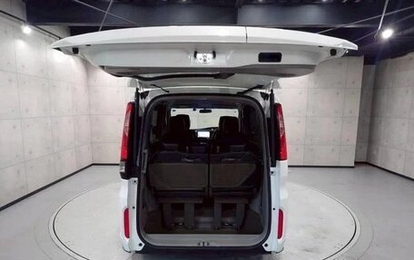 Honda Stepwgn IV, 2015 год, 1 189 000 рублей, 25 фотография