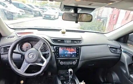 Nissan X-Trail, 2023 год, 2 450 000 рублей, 5 фотография