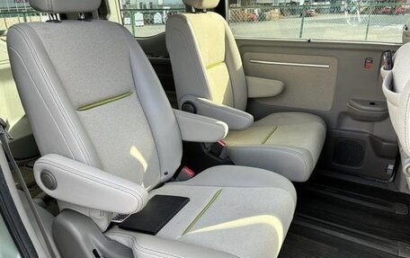 Honda Stepwgn IV, 2015 год, 1 183 000 рублей, 17 фотография