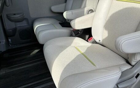 Honda Stepwgn IV, 2015 год, 1 183 000 рублей, 18 фотография