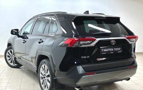 Toyota RAV4, 2021 год, 3 350 000 рублей, 6 фотография