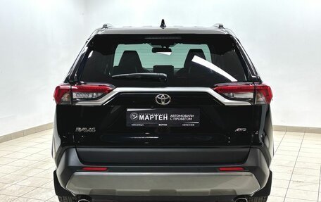 Toyota RAV4, 2021 год, 3 350 000 рублей, 5 фотография