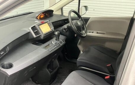 Honda Freed I, 2010 год, 750 000 рублей, 8 фотография