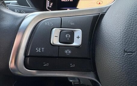 Volkswagen Tiguan II, 2017 год, 1 783 000 рублей, 10 фотография