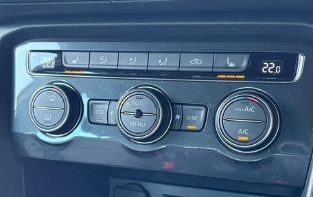 Volkswagen Tiguan II, 2017 год, 1 783 000 рублей, 21 фотография