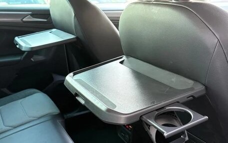 Volkswagen Tiguan II, 2017 год, 1 783 000 рублей, 33 фотография