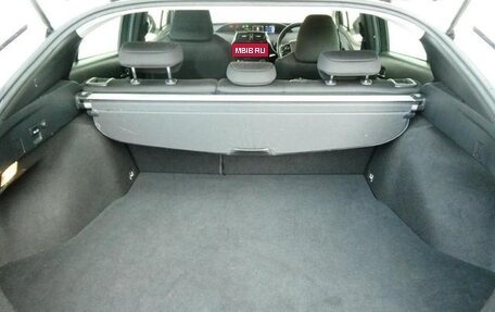 Toyota Prius IV XW50, 2020 год, 3 056 000 рублей, 15 фотография