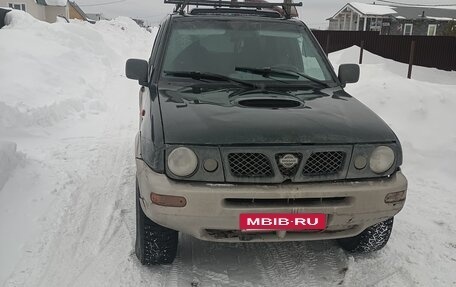 Nissan Terrano II рестайлинг, 1997 год, 230 000 рублей, 4 фотография