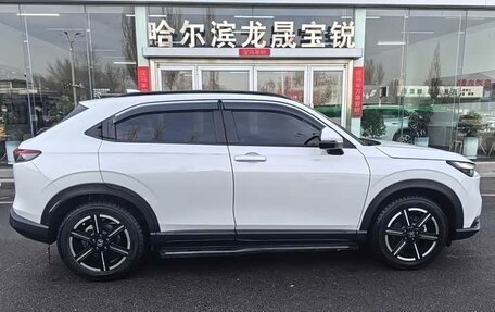 Honda Vezel, 2023 год, 2 150 000 рублей, 8 фотография