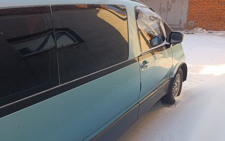 Toyota Estima III рестайлинг -2, 1995 год, 350 000 рублей, 3 фотография