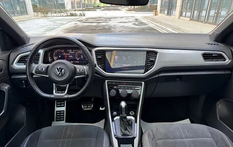 Volkswagen T-Roc I, 2022 год, 1 993 444 рублей, 11 фотография