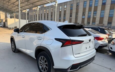 Lexus NX I, 2021 год, 2 870 000 рублей, 3 фотография