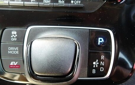 Toyota Aqua, 2022 год, 1 650 000 рублей, 9 фотография