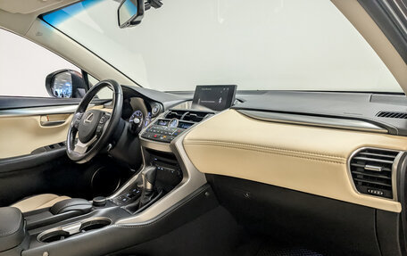 Lexus NX I, 2017 год, 2 615 000 рублей, 11 фотография