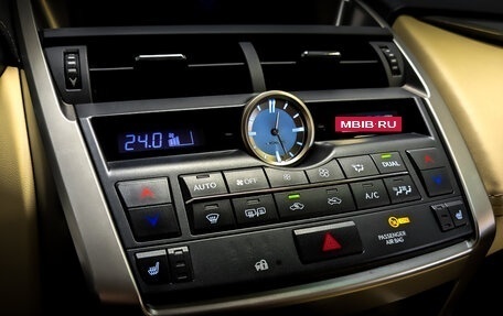 Lexus NX I, 2017 год, 2 615 000 рублей, 26 фотография