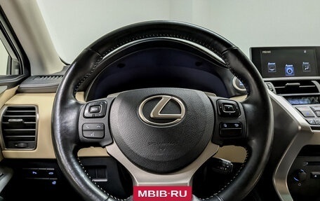 Lexus NX I, 2017 год, 2 615 000 рублей, 21 фотография