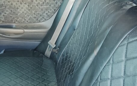 Mazda 323, 1999 год, 189 000 рублей, 7 фотография