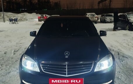 Mercedes-Benz C-Класс, 2010 год, 1 090 000 рублей, 3 фотография