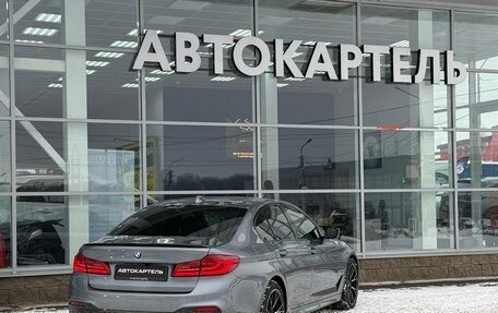 BMW 5 серия, 2019 год, 5 400 000 рублей, 2 фотография