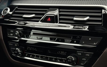 BMW 5 серия, 2019 год, 5 400 000 рублей, 28 фотография