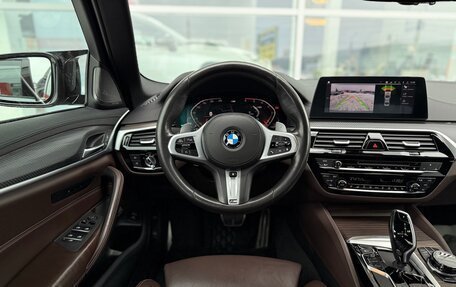 BMW 5 серия, 2019 год, 5 400 000 рублей, 31 фотография