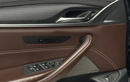 BMW 5 серия, 2019 год, 5 400 000 рублей, 37 фотография