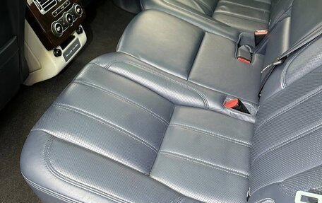 Land Rover Range Rover IV рестайлинг, 2017 год, 5 900 000 рублей, 7 фотография