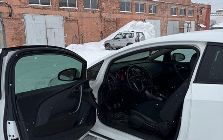 Opel Astra J, 2013 год, 900 000 рублей, 11 фотография