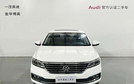 Volkswagen Lavida, 2022 год, 1 750 017 рублей, 2 фотография