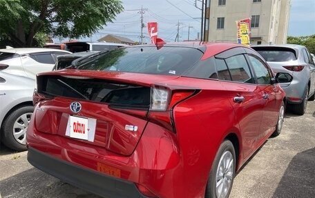 Toyota Prius IV XW50, 2021 год, 2 982 000 рублей, 7 фотография