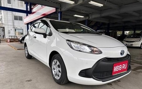 Toyota Aqua, 2021 год, 1 650 000 рублей, 1 фотография