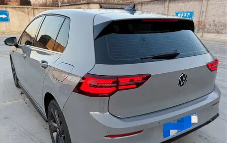 Volkswagen Golf VIII, 2023 год, 2 300 077 рублей, 3 фотография