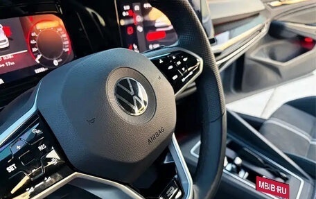 Volkswagen Golf VIII, 2023 год, 2 300 077 рублей, 9 фотография