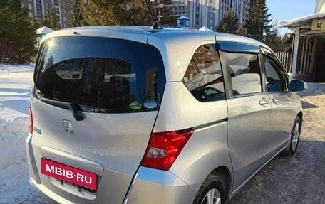 Honda Freed I, 2009 год, 990 000 рублей, 3 фотография