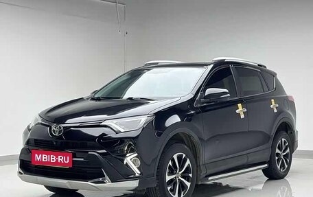 Toyota RAV4, 2019 год, 2 150 000 рублей, 3 фотография