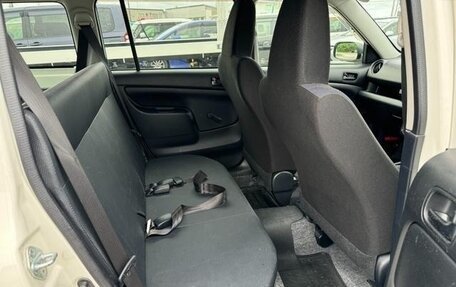 Toyota Probox I, 2014 год, 680 000 рублей, 10 фотография