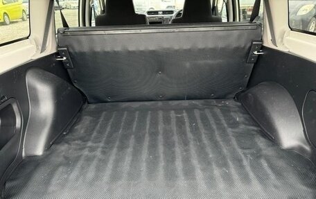 Toyota Probox I, 2014 год, 680 000 рублей, 14 фотография