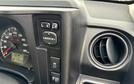 Toyota Probox I, 2014 год, 680 000 рублей, 19 фотография