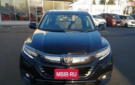 Honda Vezel, 2021 год, 1 672 000 рублей, 2 фотография