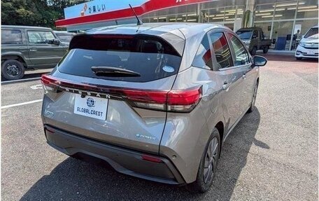 Nissan Note, 2021 год, 1 750 000 рублей, 6 фотография