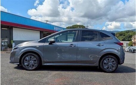 Nissan Note, 2021 год, 1 750 000 рублей, 4 фотография