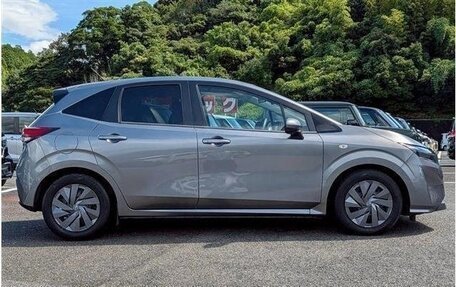 Nissan Note, 2021 год, 1 750 000 рублей, 7 фотография