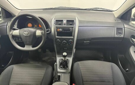 Toyota Corolla, 2012 год, 1 110 000 рублей, 11 фотография