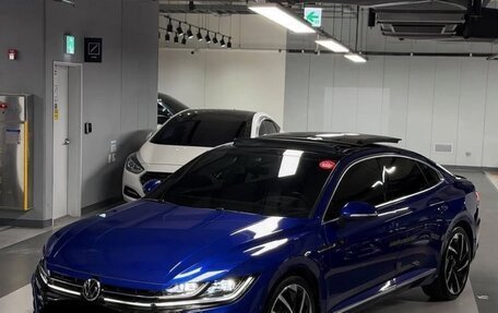 Volkswagen Arteon I, 2023 год, 4 950 000 рублей, 1 фотография